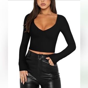 REORIA Women's V Neck Long Sleeve Slim Fitted Crop Tops Soft Layering Basic Top